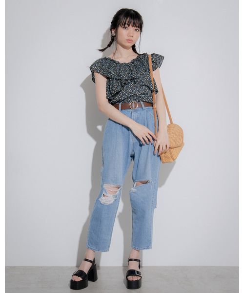 WEGO(ウィゴー)の「WEGO/ダメージタックデニムマムパンツ(デニムパンツ・レディース・インディゴブルー/ライトインディゴブルー/ブルー系その他/ブルー系その他2・SMALL/MEDIUM/LARGE)」の20枚目の写真