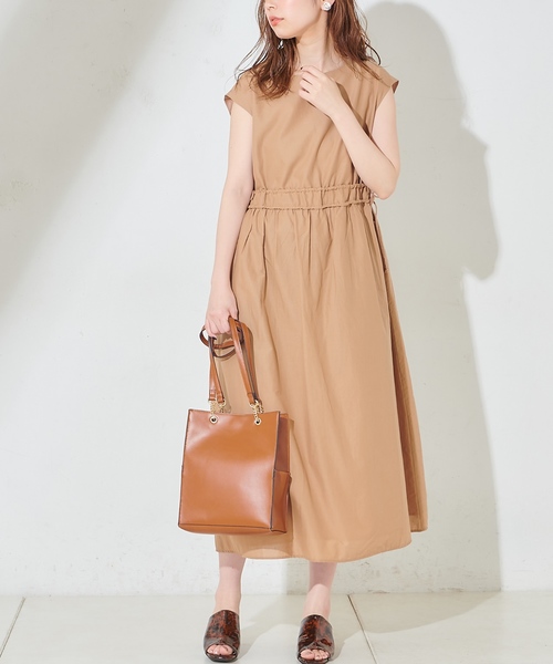 natural couture(ナチュラルクチュール)の「Wドロストリボンギャザーワンピース(ワンピース・レディース・ブラック/ベージュ/オレンジ/グリーン/ブラック系その他/ベージュ系その他・FREE)」の1枚目の写真