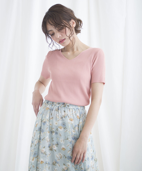 LUGG NAGG(ラグナグ)の「【Jewelobe/ ジュエローブ】 Vネット半袖TOPS(Tシャツ/カットソー・レディース・ブラック/オフホワイト/ピンク/イエロー/ブルー/グリーン・FREE)」の2枚目の写真