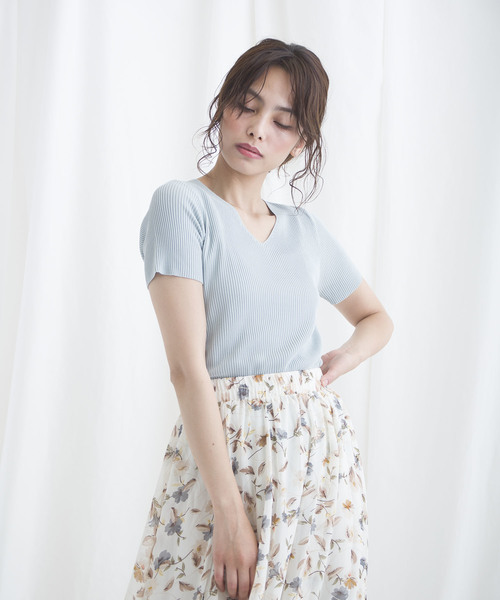 LUGG NAGG(ラグナグ)の「【Jewelobe/ ジュエローブ】 Vネット半袖TOPS(Tシャツ/カットソー・レディース・ブラック/オフホワイト/ピンク/イエロー/ブルー/グリーン・FREE)」の5枚目の写真