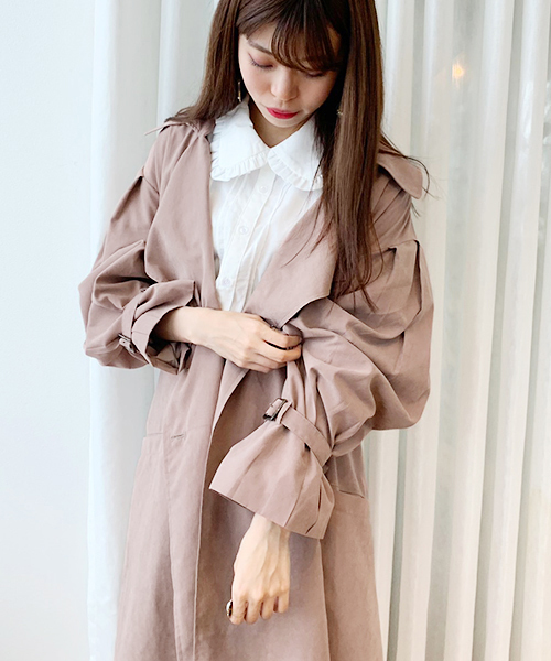 apres jour(アプレジュール)の「キャンディースリーブゆるトレンチ【ZOZOTOWN限定アイテム】19AW★(トレンチコート・レディース・スモークピンク/ライトベージュ/モカ・フリー)」の14枚目の写真
