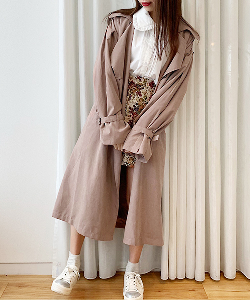 apres jour(アプレジュール)の「キャンディースリーブゆるトレンチ【ZOZOTOWN限定アイテム】19AW★(トレンチコート・レディース・スモークピンク/ライトベージュ/モカ・フリー)」の20枚目の写真