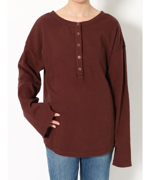 Ungrid（アングリッド）の「2WayハニカムロングスリーブTee（Tシャツ/カットソー・レディース・チャコールグレー/ブラウン/オフホワイト・FREE）」の17枚目の写真