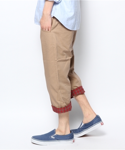 WEGO（ウィゴー）の「WEGO/裾裏チェックチノクロップドパンツ（チノパンツ・メンズ・ベージュ/カーキ・MEDIUM/LARGE/X-LARGE/SMALL）」の3枚目の写真