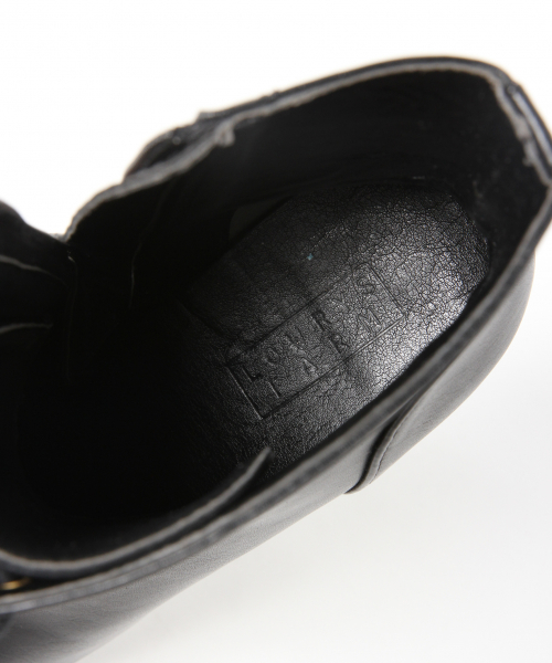 LOWRYS FARM(ローリーズファーム)の「レースUPヒールブーツ 851977(ブーツ・レディース・ブラック/ブラウン・MEDIUM/LARGE)」の18枚目の写真