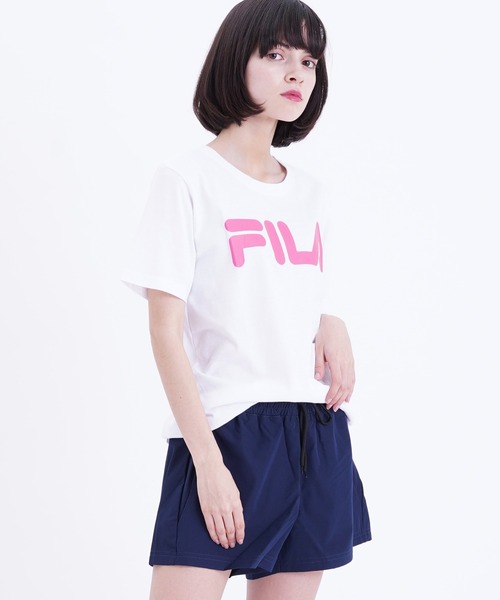 FILA(フィラ)の「【FILA/フィラ】蛍光 ロゴプリント 半袖Tシャツ(Tシャツ/カットソー・レディース・ブラック/ホワイト×ピンク/ホワイト系その他2/ブルー系その他4・M/L)」の8枚目の写真