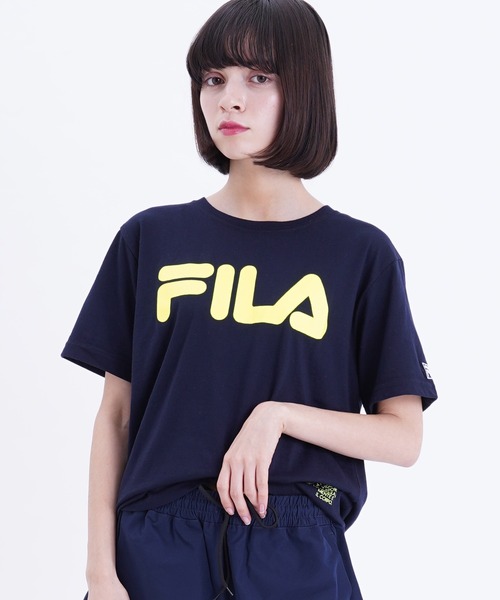 FILA(フィラ)の「【FILA/フィラ】蛍光 ロゴプリント 半袖Tシャツ(Tシャツ/カットソー・レディース・ブラック/ホワイト×ピンク/ホワイト系その他2/ブルー系その他4・M/L)」の5枚目の写真
