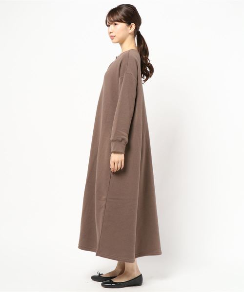 n'ee-ne（ネーネ）の「裏起毛キーネックワンピース（ワンピース・レディース・ブラック系その他/グレー系その他/ブラウン系その他/ベージュ系その他/ブラック系その他2/グレー系その他2/ブラウン系その他2/ベージュ系その他2・FREE）」の17枚目の写真