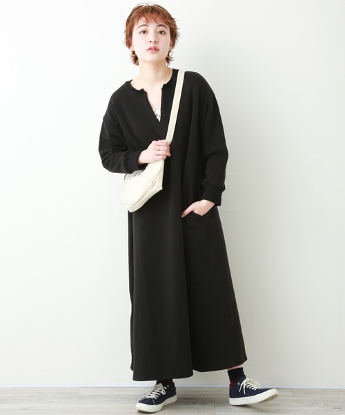 n'ee-ne（ネーネ）の「裏起毛キーネックワンピース（ワンピース・レディース・ブラック系その他/グレー系その他/ブラウン系その他/ベージュ系その他/ブラック系その他2/グレー系その他2/ブラウン系その他2/ベージュ系その他2・FREE）」の3枚目の写真