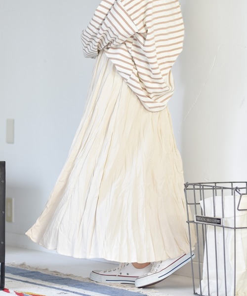 muure(ミュール)の「*新色追加* ワッシャープリーツスカート(スカート・レディース・ブラック/ベージュ/グリーン/アイボリー/ブラウン/ブラック系その他/ライトベージュ・FREE)」の6枚目の写真