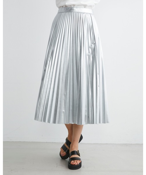 Traditional Weatherwear(トラディショナルウェザーウェア)の「PLEATS SKIRT(スカート・レディース・シルバー・S)」の3枚目の写真