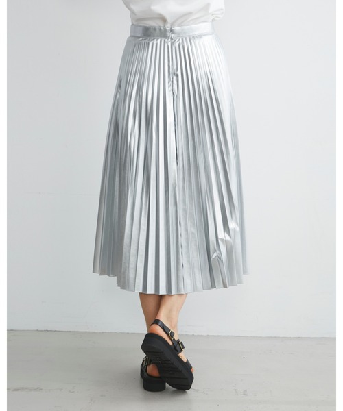 Traditional Weatherwear(トラディショナルウェザーウェア)の「PLEATS SKIRT(スカート・レディース・シルバー・S)」の5枚目の写真