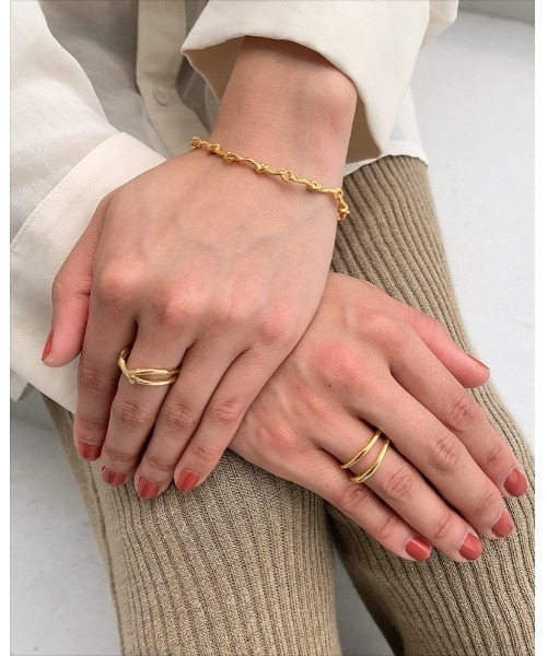 mou(モウ)の「ダブルラインシンプルリング(リング・レディース・シルバー/ゴールド・FREE)」の7枚目の写真