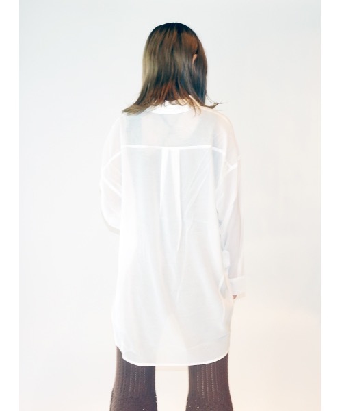 one way（ワンウェイ）の「BIGシアーシャツ（シャツ/ブラウス・レディース・ホワイト/ベージュ/ライトパープル・FREE）」の5枚目の写真