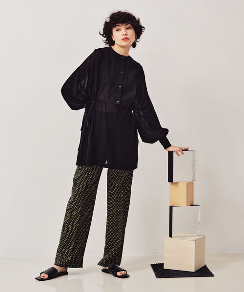 Ray BEAMS（レイビームス）の「RBS / ヨーク レイヤー 2way シアーニット（ニット/セーター・レディース・ホワイト/ブラック・ONE SIZE）」の4枚目の写真