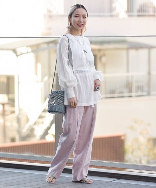 Ray BEAMS（レイビームス）の「RBS / ヨーク レイヤー 2way シアーニット（ニット/セーター・レディース・ホワイト/ブラック・ONE SIZE）」の22枚目の写真