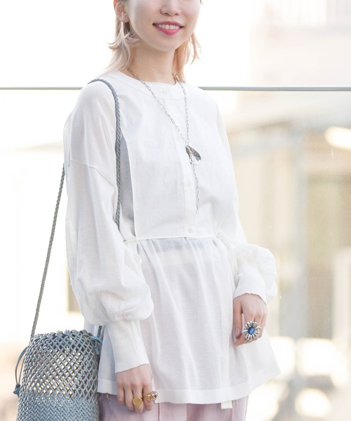 Ray BEAMS（レイビームス）の「RBS / ヨーク レイヤー 2way シアーニット（ニット/セーター・レディース・ホワイト/ブラック・ONE SIZE）」の21枚目の写真