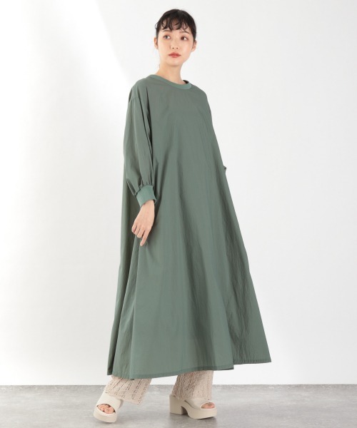 LOWRYS FARM（ローリーズファーム）の「シャカシャカリブワンピース　939524（ワンピース・レディース・アイボリー/ブラック/グリーン/パープル/オレンジ/カーキ・FREE）」の5枚目の写真