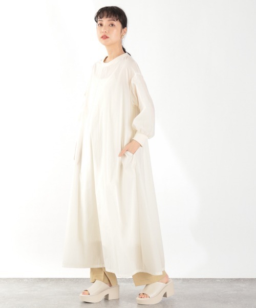 LOWRYS FARM（ローリーズファーム）の「シャカシャカリブワンピース　939524（ワンピース・レディース・アイボリー/ブラック/グリーン/パープル/オレンジ/カーキ・FREE）」の2枚目の写真