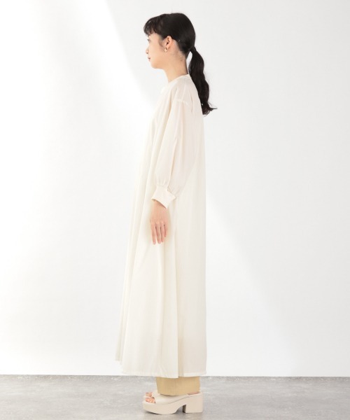 LOWRYS FARM（ローリーズファーム）の「シャカシャカリブワンピース　939524（ワンピース・レディース・アイボリー/ブラック/グリーン/パープル/オレンジ/カーキ・FREE）」の7枚目の写真