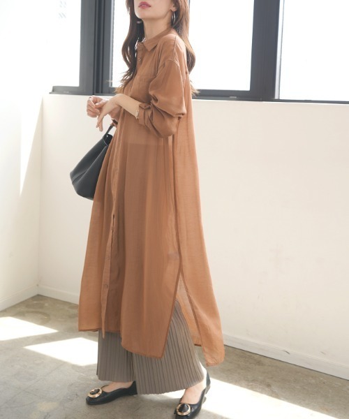 Futier land（フューティアランド）の「シアーBIGロングシャツワンピース（シャツワンピース・レディース・ライトグレー/ベージュ/パープル/グレー/イエロー/アイボリー/ブラウン/レッド/ライトイエロー/ネイビー・FREE）」の6枚目の写真