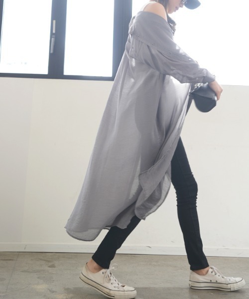 Futier land（フューティアランド）の「シアーBIGロングシャツワンピース（シャツワンピース・レディース・ライトグレー/ベージュ/パープル/グレー/イエロー/アイボリー/ブラウン/レッド/ライトイエロー/ネイビー・FREE）」の5枚目の写真