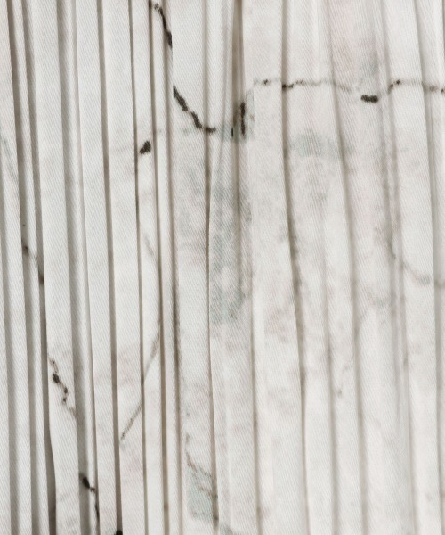 JEANASIS（ジーナシス）の「ニュアンスガラプリントプリーツパンツ/946199（その他パンツ・レディース・ベージュ系その他/グレー系その他・FREE）」の11枚目の写真