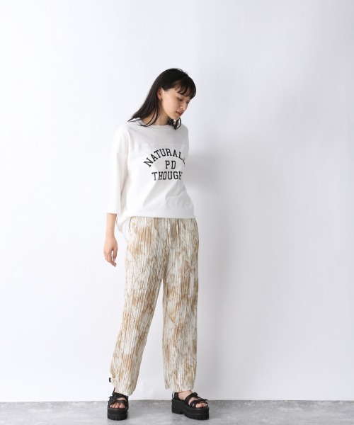 JEANASIS（ジーナシス）の「ニュアンスガラプリントプリーツパンツ/946199（その他パンツ・レディース・ベージュ系その他/グレー系その他・FREE）」の16枚目の写真