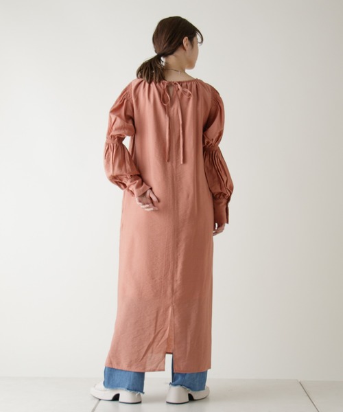 Kastane（カスタネ）の「シャーリングランタンスリーブワンピース（ワンピース・レディース・ピンク/グリーン/アイボリー・FREE）」の16枚目の写真