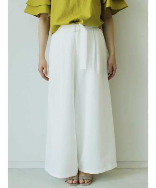 Te chichi(テチチ)の「麻調タックガウチョパンツ(その他パンツ・レディース・ベージュ/オフホワイト/ネイビー・MEDIUM/SMALL)」の2枚目の写真