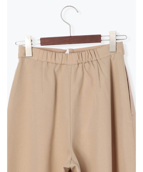 Te chichi(テチチ)の「麻調タックガウチョパンツ(その他パンツ・レディース・ベージュ/オフホワイト/ネイビー・MEDIUM/SMALL)」の13枚目の写真