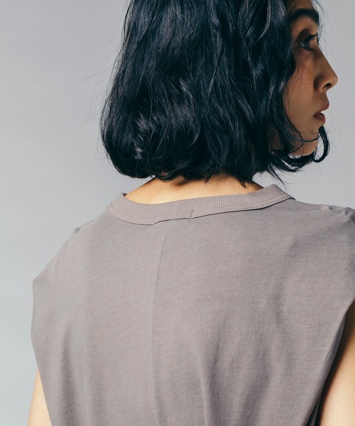 DOUBLE STANDARD CLOTHING（ダブルスタンダードクロージング）の「ヴィンテージレアルツイストワンピース（ワンピース・レディース・グレイッシュベージュ/ブラック・36/38）」の7枚目の写真