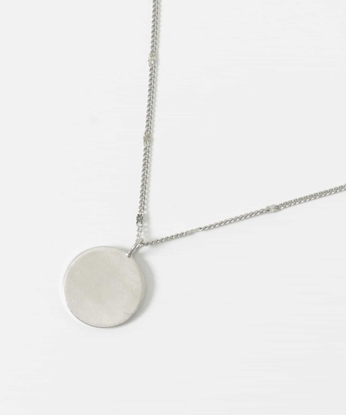 URBAN RESEARCH ROSSO（アーバンリサーチロッソ）の「Favorible　coin long necklace（ネックレス・レディース・シルバー/ゴールド・70）」の3枚目の写真