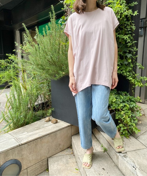 AZUL ENCANTO(アズールエンカント)の「コクーントップス(Tシャツ/カットソー・レディース・ダークブラウン/オフホワイト/スモークピンク/ライトベージュ・FREE)」の11枚目の写真