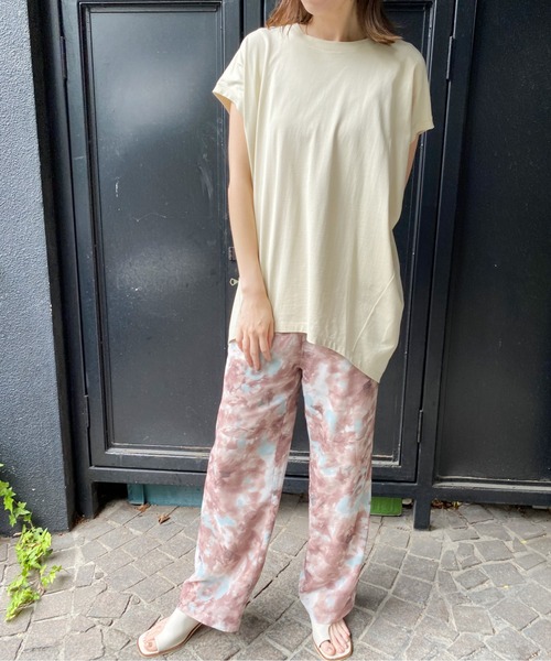 AZUL ENCANTO(アズールエンカント)の「コクーントップス(Tシャツ/カットソー・レディース・ダークブラウン/オフホワイト/スモークピンク/ライトベージュ・FREE)」の14枚目の写真