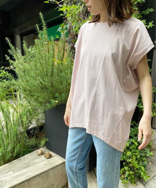 AZUL ENCANTO(アズールエンカント)の「コクーントップス(Tシャツ/カットソー・レディース・ダークブラウン/オフホワイト/スモークピンク/ライトベージュ・FREE)」の5枚目の写真