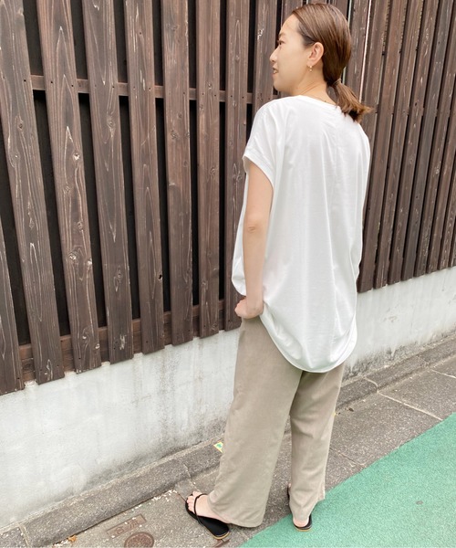 AZUL ENCANTO(アズールエンカント)の「コクーントップス(Tシャツ/カットソー・レディース・ダークブラウン/オフホワイト/スモークピンク/ライトベージュ・FREE)」の16枚目の写真