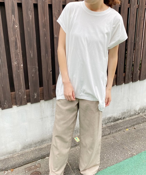 AZUL ENCANTO(アズールエンカント)の「コクーントップス(Tシャツ/カットソー・レディース・ダークブラウン/オフホワイト/スモークピンク/ライトベージュ・FREE)」の10枚目の写真