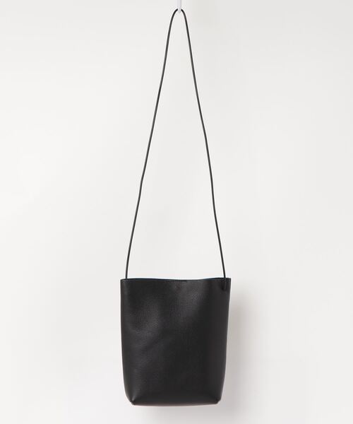 B'2nd（ビーセカンド）の「_Fot（フォート）small shoulder bag / スモールショルダーバック（ショルダーバッグ・レディース・シルバー/ブラック・FREE）」の3枚目の写真