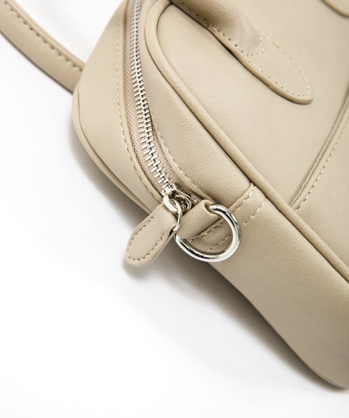 AS KNOW AS PINKY（アズノゥアズピンキー）の「スクエアショルダーバッグ（ショルダーバッグ・レディース・ベージュ/シルバー/モカ・FREE）」の5枚目の写真