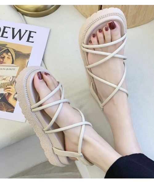 LAC-VERT(ラック・ヴェール)の「フラットソール紐サンダル(サンダル・レディース・ブラック/ベージュ/ピンク・S/M/L)」の5枚目の写真