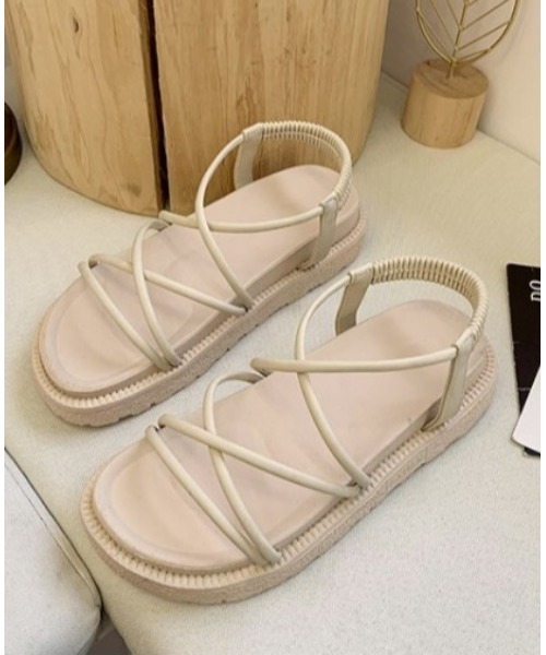 LAC-VERT(ラック・ヴェール)の「フラットソール紐サンダル(サンダル・レディース・ブラック/ベージュ/ピンク・S/M/L)」の10枚目の写真