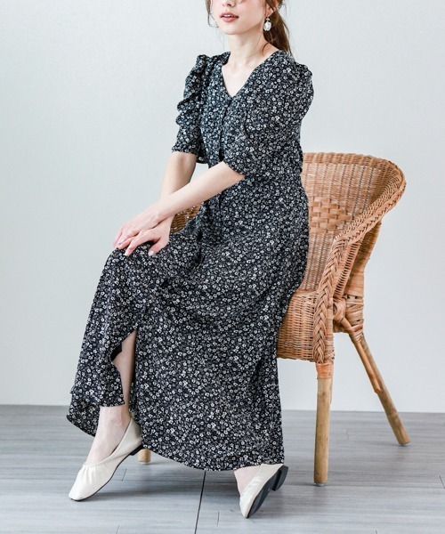 SUGAR BISKET(シュガービスケット)の「Vネック ワンピース(ワンピース・レディース・ライトグリーン/ブラック系その他/グリーン系その他/ホワイト系その他/ホワイト・L/M)」の13枚目の写真