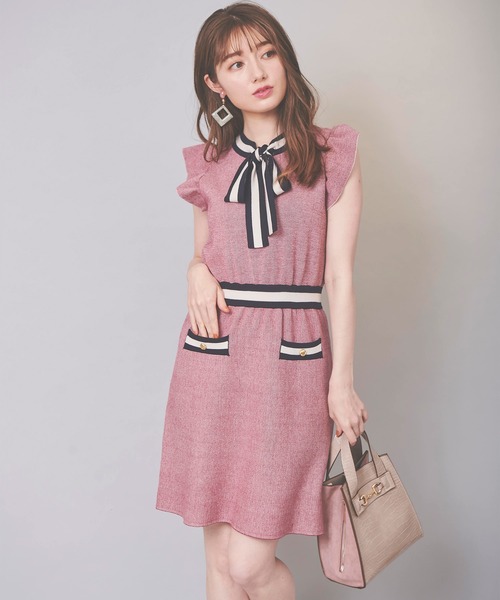 31 Sons de mode(トランテアン ソン ドゥ モード)の「フロントリボンニットワンピース(ワンピース・レディース・ラベンダー/オフホワイト/レッド・36)」の20枚目の写真