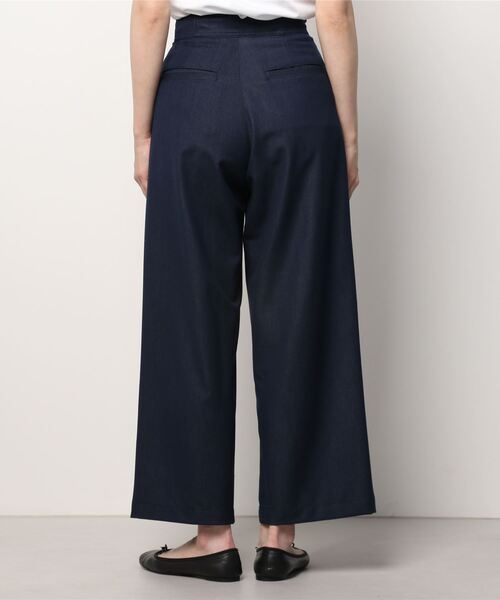 NANO universe(ナノユニバース)の「デニムライクハイウエストワイドパンツ(デニムパンツ・レディース・ネイビー/アイボリー・38/36)」の17枚目の写真