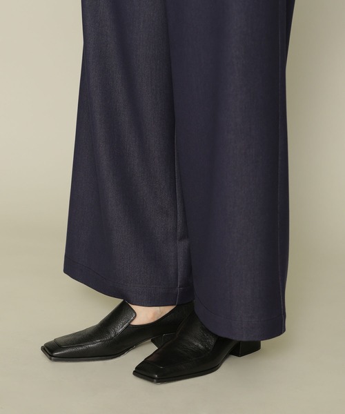 NANO universe(ナノユニバース)の「デニムライクハイウエストワイドパンツ(デニムパンツ・レディース・ネイビー/アイボリー・38/36)」の13枚目の写真