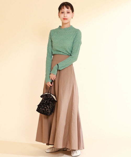 Ray BEAMS（レイビームス）の「Ray BEAMS / シャーリング ボトルネック Tシャツ（Tシャツ/カットソー・レディース・ブラック/オフホワイト/グリーン系その他2・ONE SIZE）」の19枚目の写真