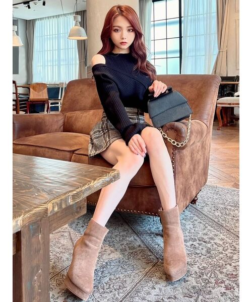 RESEXXY（リゼクシー）の「フェイクスエードショートブーツ（ブーツ・レディース・ブラック/モカ・SMALL/MEDIUM/LARGE）」の18枚目の写真