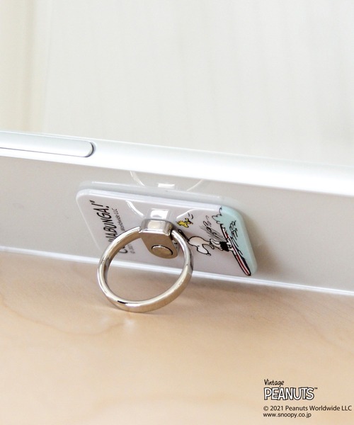 BAYFLOW（ベイフロー）の「【PEANUTS】マルチリング（スマホグッズ・レディース・ベージュ/ブルー・0）」の2枚目の写真