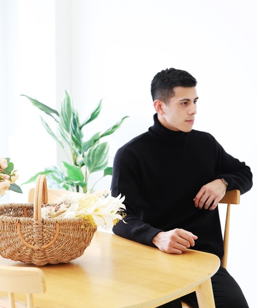 【値下げ】 JEANSフラッグタートルネックセーター_beige FLAG ON CREW タートルネックセーター メンズ ケーブル編み ニット